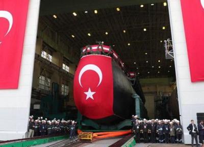 اولین زیردریایی بومی ترکیه به آب انداخته شد، اردوغان: از سوریه و لیبی عقب نشینی نمی کنیم