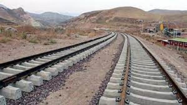 ایستگاه راه آهن خاش دهه فجر آماده راه اندازی می شود